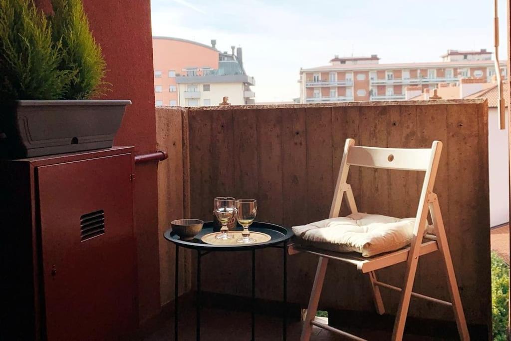 Location Strategica! -Mirochi Apartment- Bergamo Exteriör bild